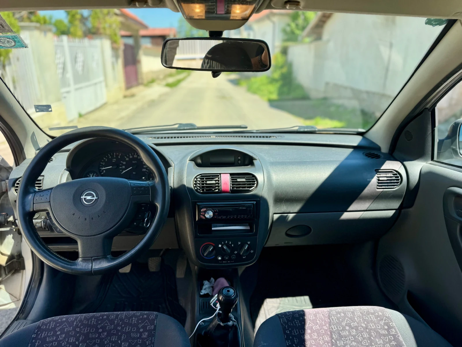 Opel Corsa 1.7 DTI - изображение 6