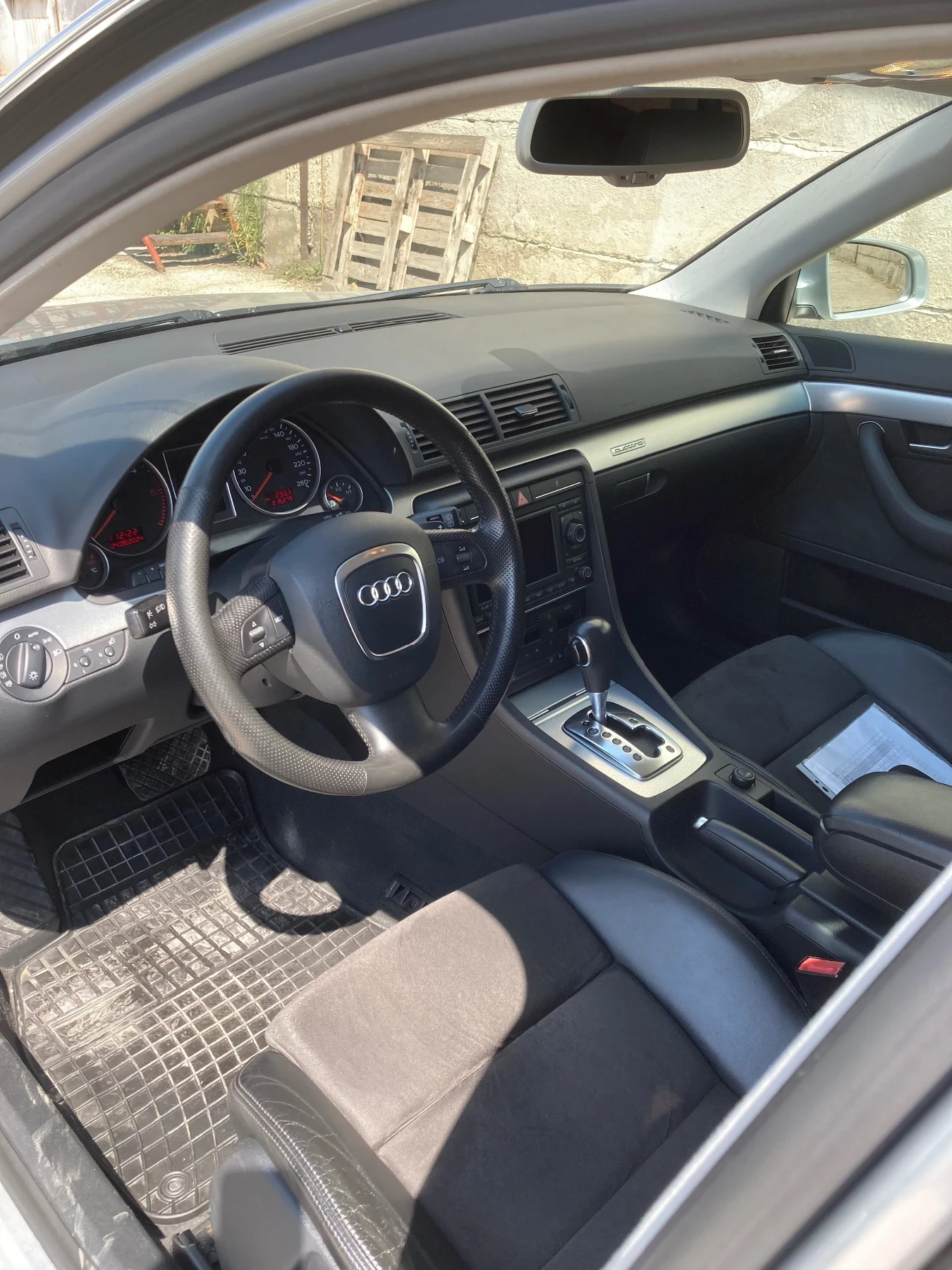 Audi A4 3.0 TDI quattro 233к.с - изображение 6