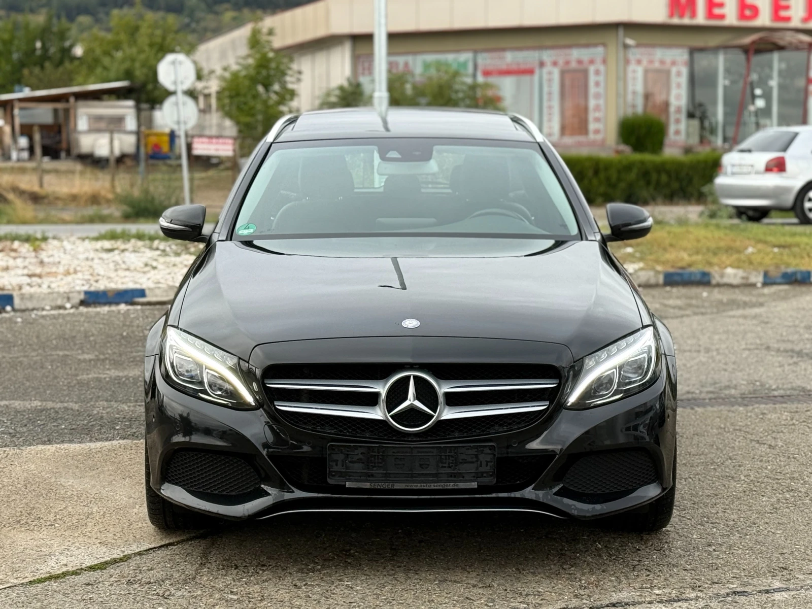 Mercedes-Benz C 220 Един Собственик/Панорама - изображение 3