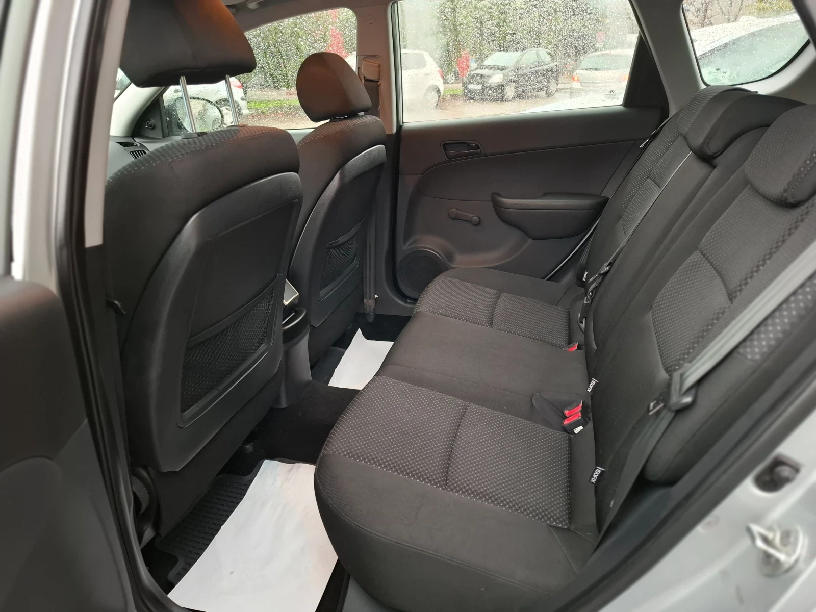 Hyundai I30 1.4i 105hp *  * EURO 5 *  *  | Mobile.bg   11