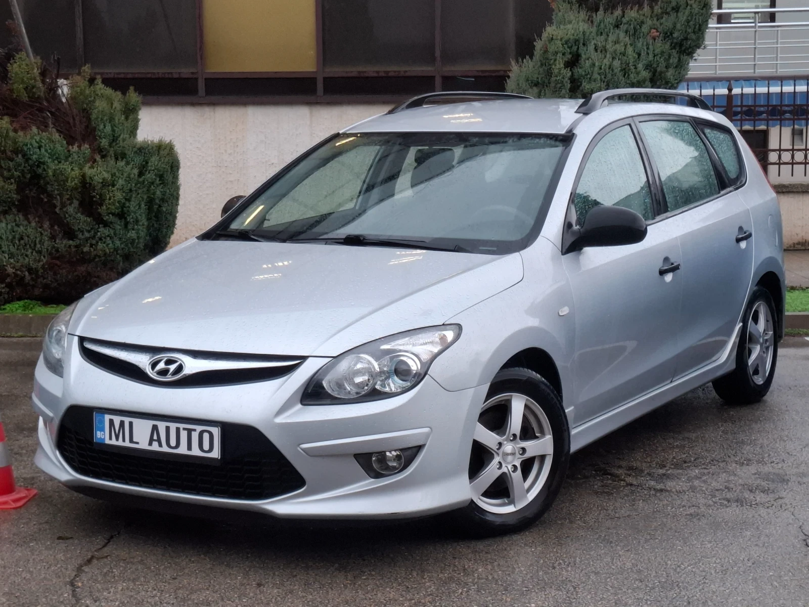 Hyundai I30 1.4i 105hp *  * EURO 5 *  *  | Mobile.bg   16