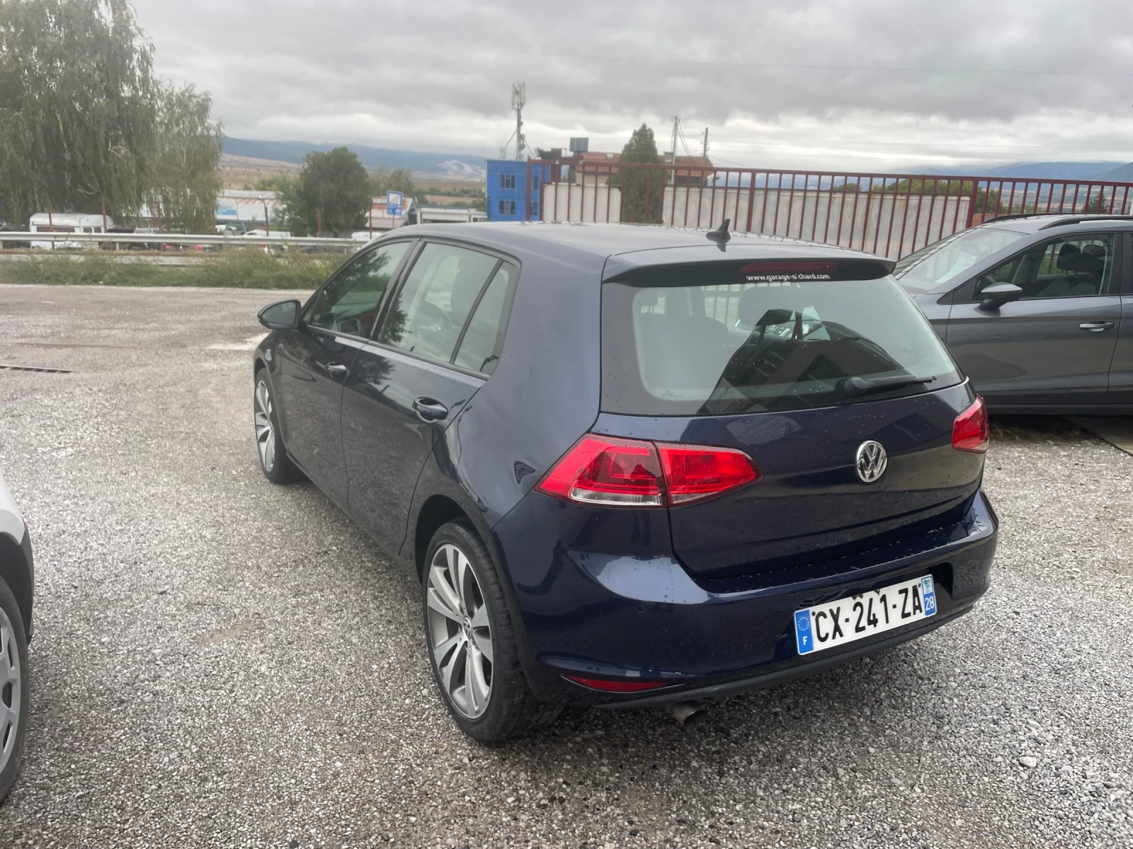 VW Golf 1.6TDI AUTOMATIC  - изображение 6