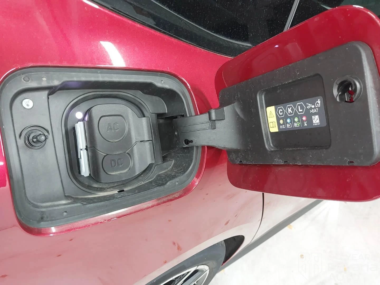 BMW i4 40 xDrive M Sport Paket  | Mobile.bg   12