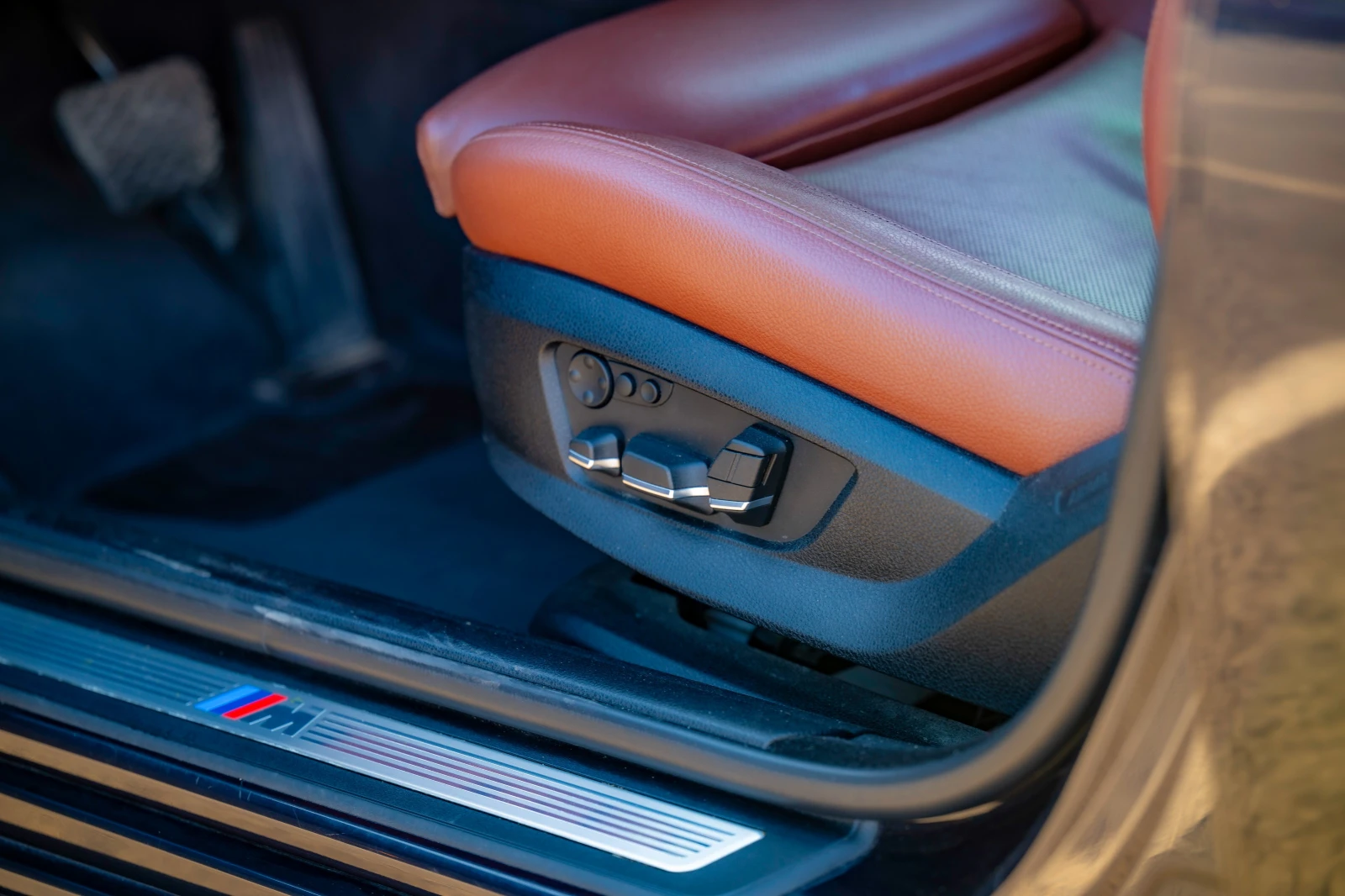 BMW 530 F11 xD KeyLess, 360, VACUUM, ��������� FULL | Mobile.bg � ����������� 13