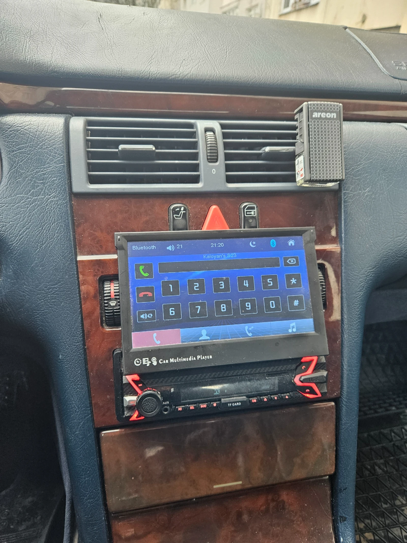 Mercedes-Benz E 230  - изображение 10