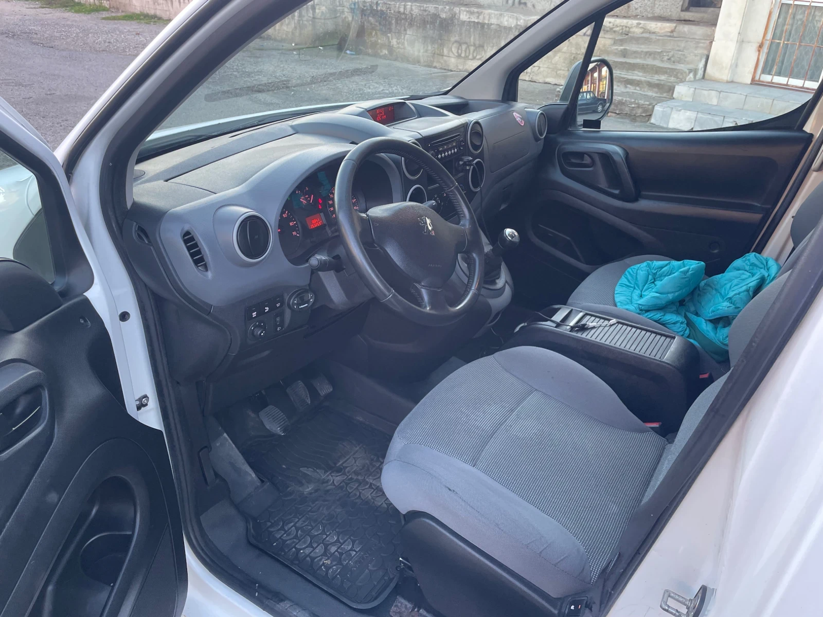 Peugeot Partner 1.6 HD? | Mobile.bg � ����������� 11