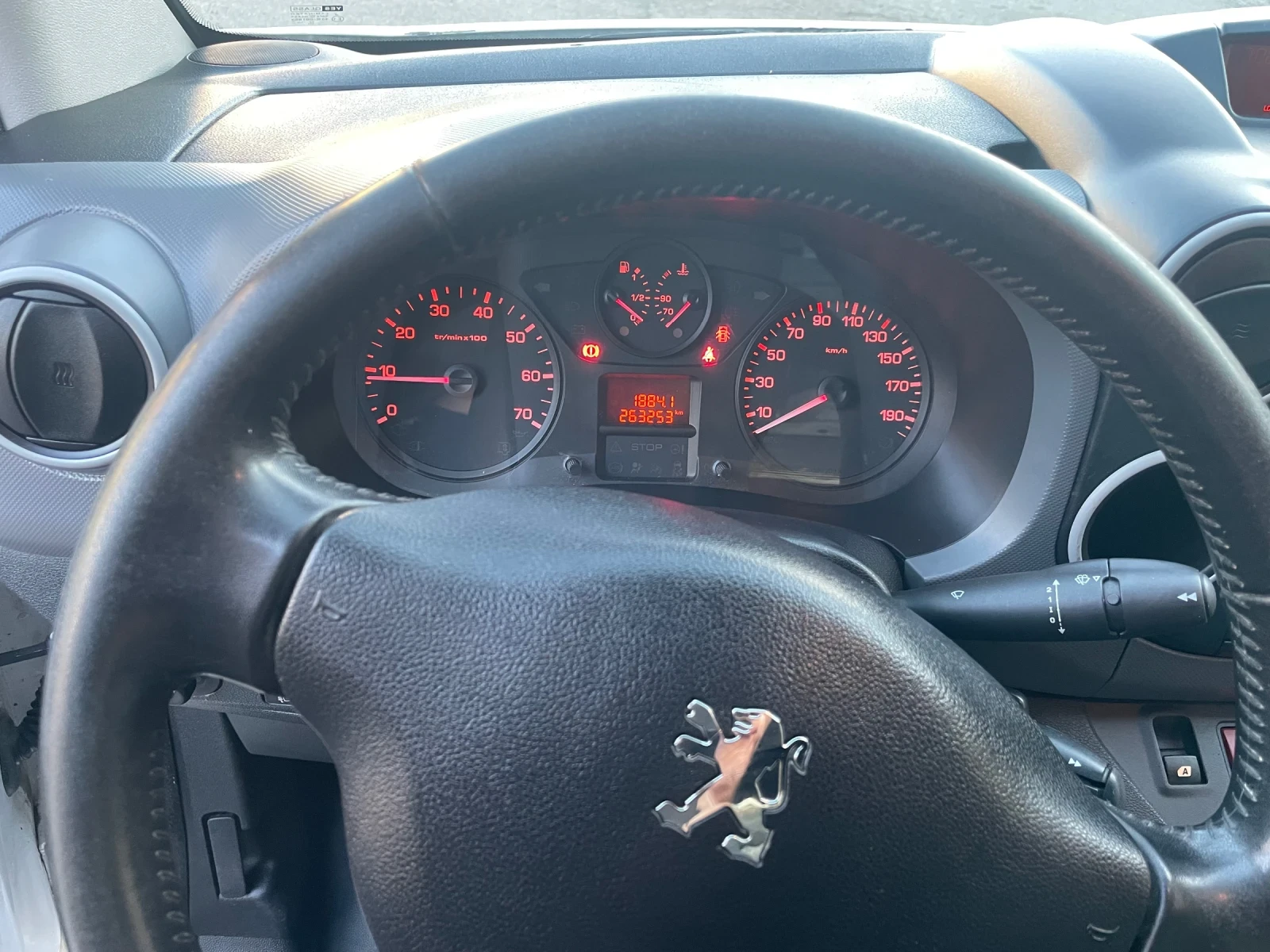 Peugeot Partner 1.6 HD? | Mobile.bg � ����������� 12