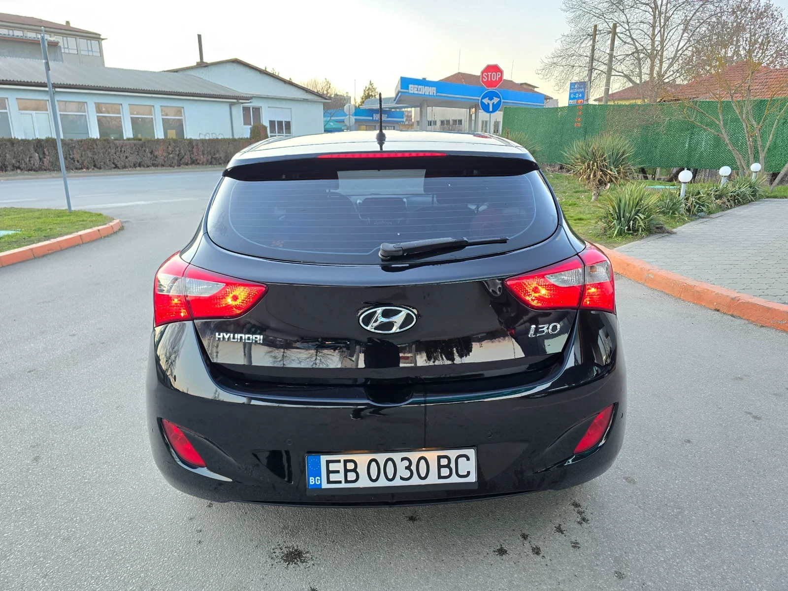 Hyundai I30 1.4, снимка 4 - Автомобили и джипове - 53748452