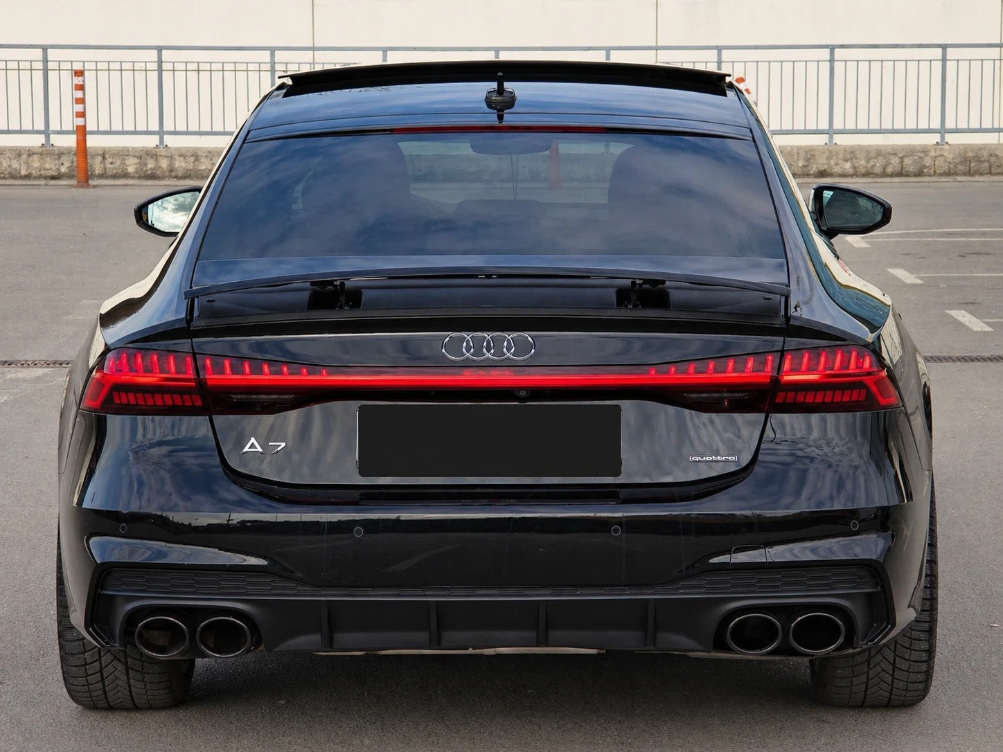 Audi A7 S-LINE* Head Up* Вакум* DISTR* 3D CAM* B&O* QUATTR, снимка 4 - Автомобили и джипове - 54315628