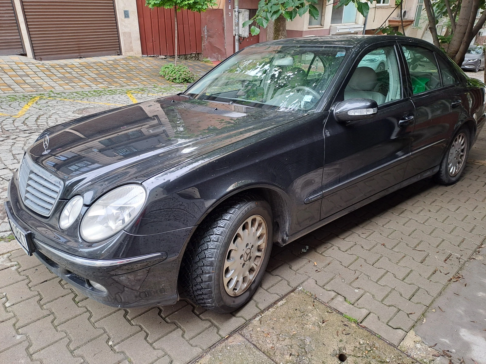 Mercedes-Benz E 320 ELEGANCE, снимка 5 - Автомобили и джипове - 54659302