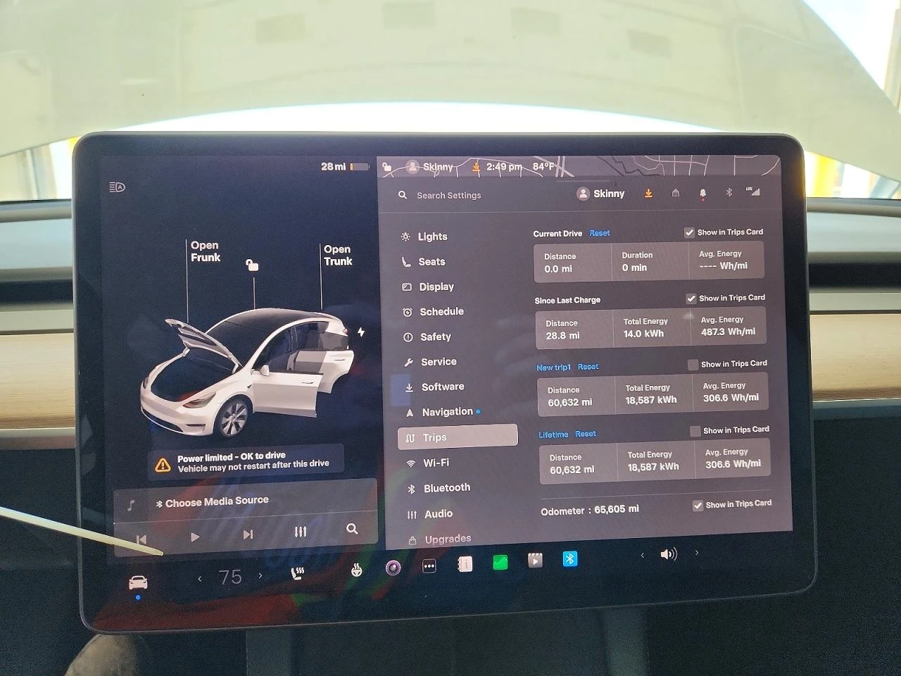 Tesla Model Y, снимка 9 - Автомобили и джипове - 54663749