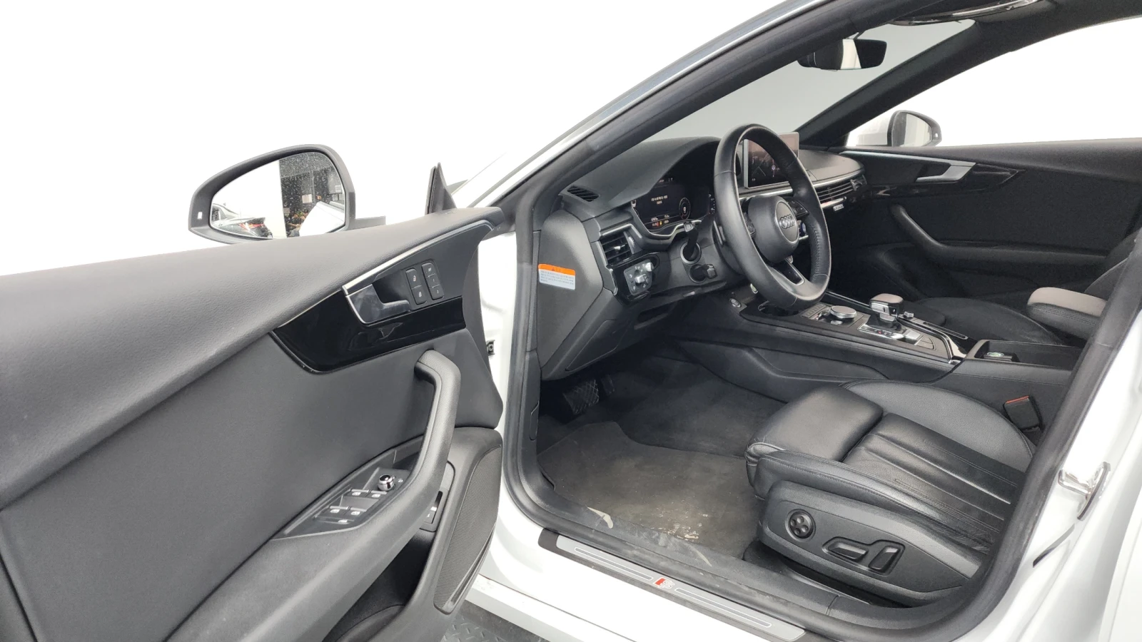 Audi A5 DISTRONIK* HEAD-UP* DIGITAL* 67873KM* КРАЙНА ЦЕНА, снимка 9 - Автомобили и джипове - 54700964