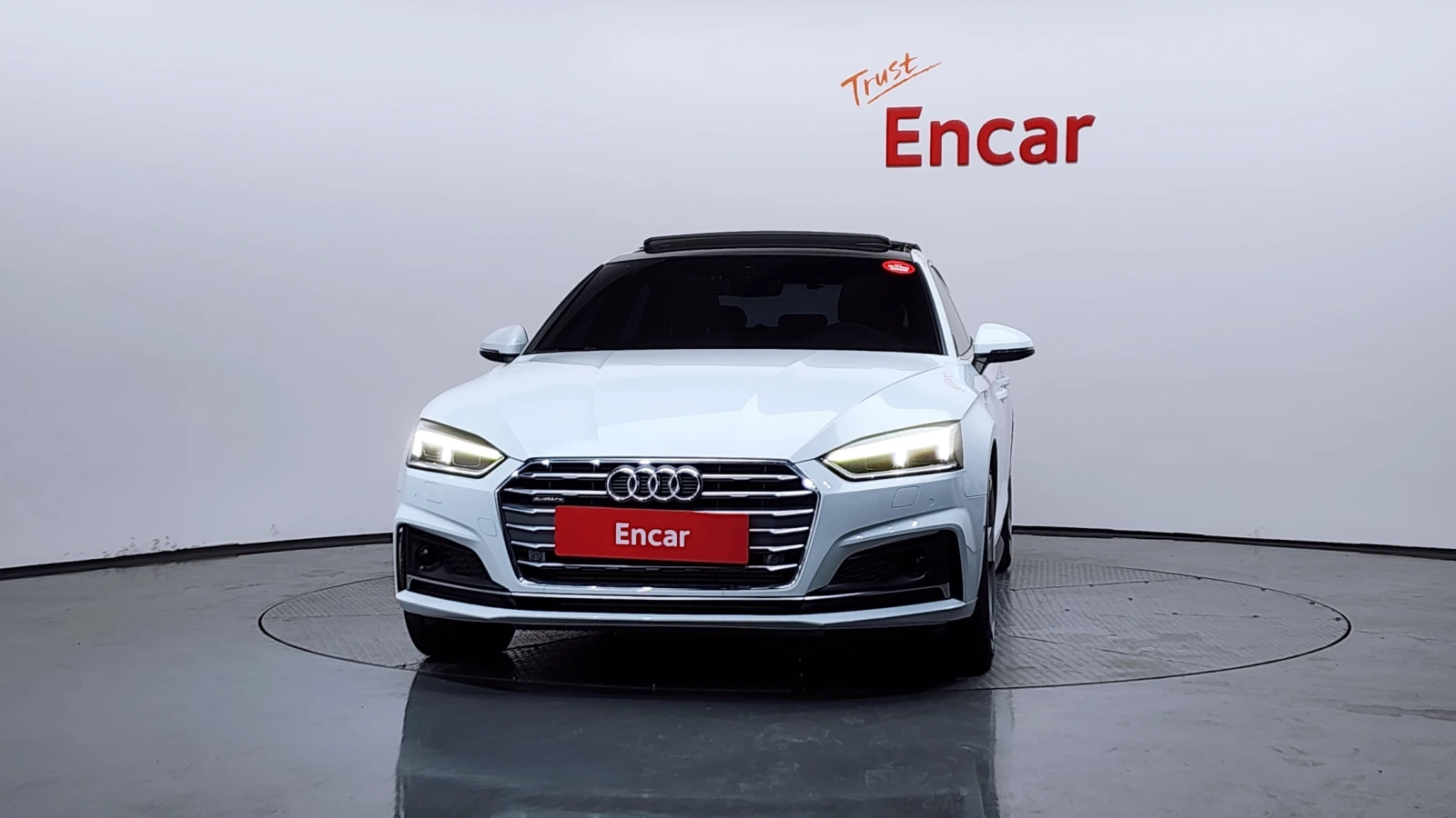 Audi A5 DISTRONIK* HEAD-UP* DIGITAL* 67873KM* КРАЙНА ЦЕНА, снимка 2 - Автомобили и джипове - 54700964