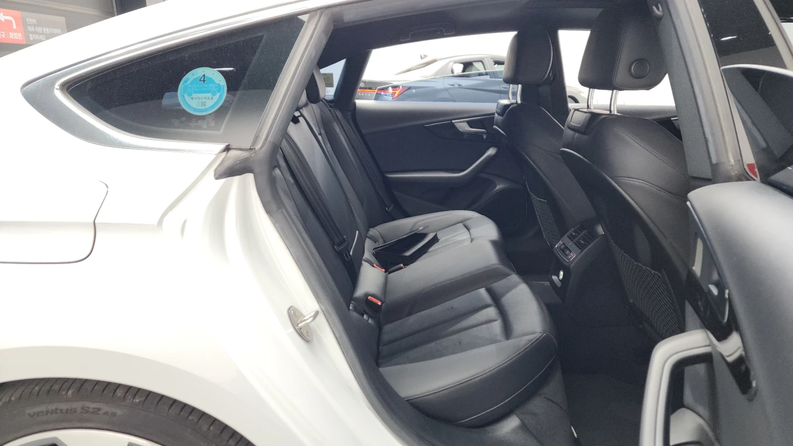 Audi A5 DISTRONIK* HEAD-UP* DIGITAL* 67873KM* КРАЙНА ЦЕНА, снимка 15 - Автомобили и джипове - 54700964