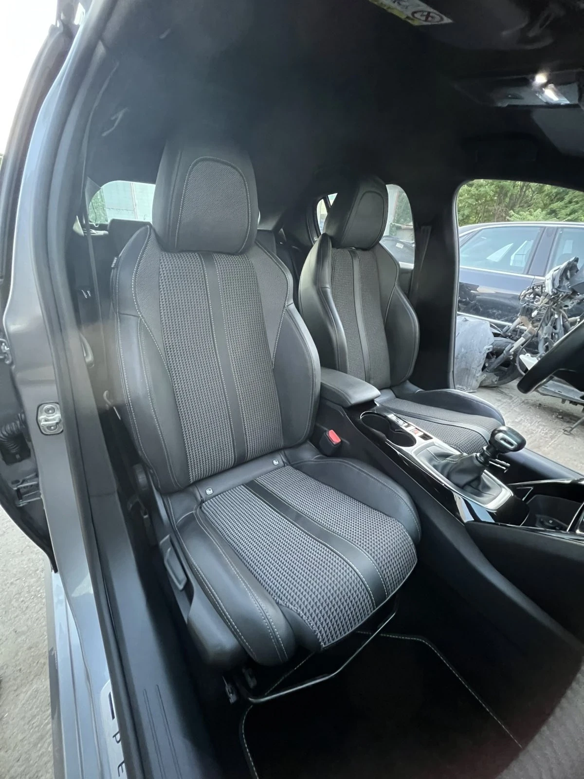 Peugeot 208 1.5BlueHDI* 131ps* GT-LINE* 73.000��* ���� ���� | Mobile.bg � ����������� 13