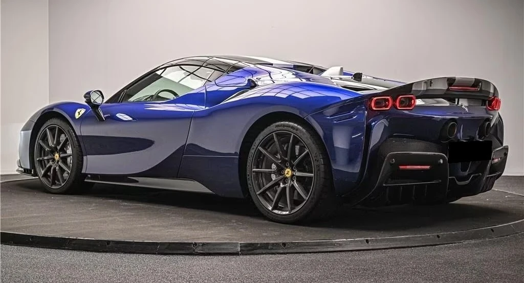 Ferrari SF 90 SPIDER/ CARBON / JBL / BLU ELETTRICO / CERAMIC | Mobile.bg � ����������� 6