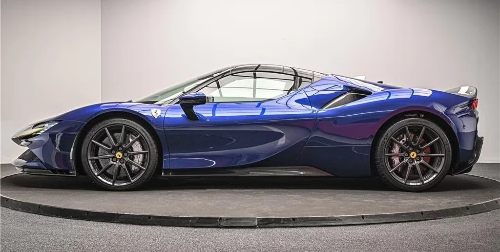 Ferrari SF 90 SPIDER/ CARBON / JBL / BLU ELETTRICO / CERAMIC | Mobile.bg � ����������� 5