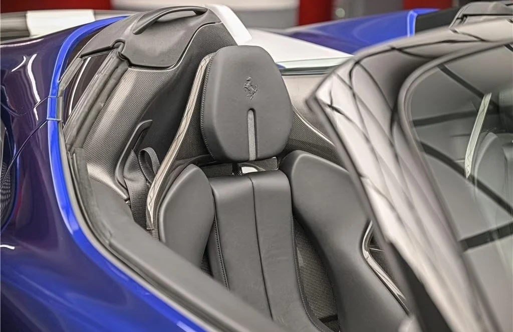 Ferrari SF 90 SPIDER/ CARBON / JBL / BLU ELETTRICO / CERAMIC | Mobile.bg � ����������� 17
