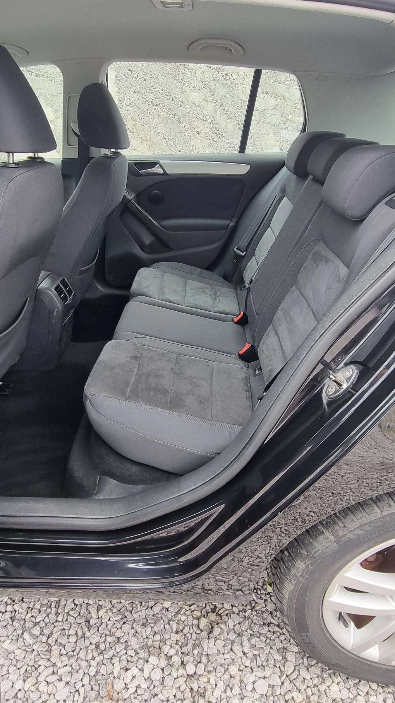 VW Golf 1.4 Бензин 122, снимка 11 - Автомобили и джипове - 55334585