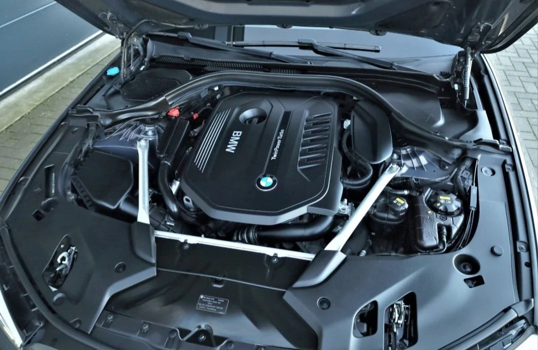BMW 540 Bowers & Wilkins | Individual, снимка 16 - Автомобили и джипове - 55600259