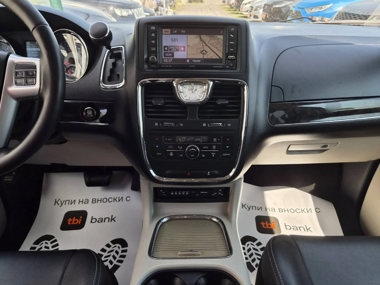 Lancia Voyager 2.8CRD-7 МЕСТА-PLATINUM, снимка 9 - Автомобили и джипове - 55667427