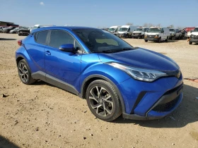 Toyota C-HR XLE 1