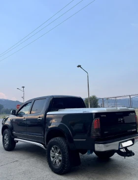 Toyota Hilux Invicable | Mobile.bg    4