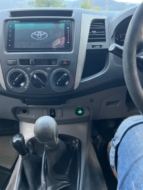 Toyota Hilux Invicable | Mobile.bg    11