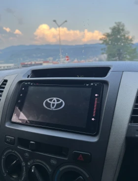 Toyota Hilux Invicable | Mobile.bg    10