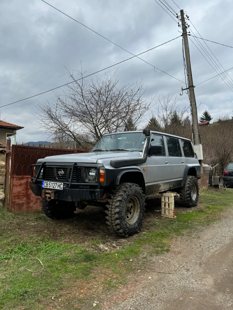 Nissan Patrol Y60 Дълга база 2.8D, снимка 1 - Автомобили и джипове - 47336807