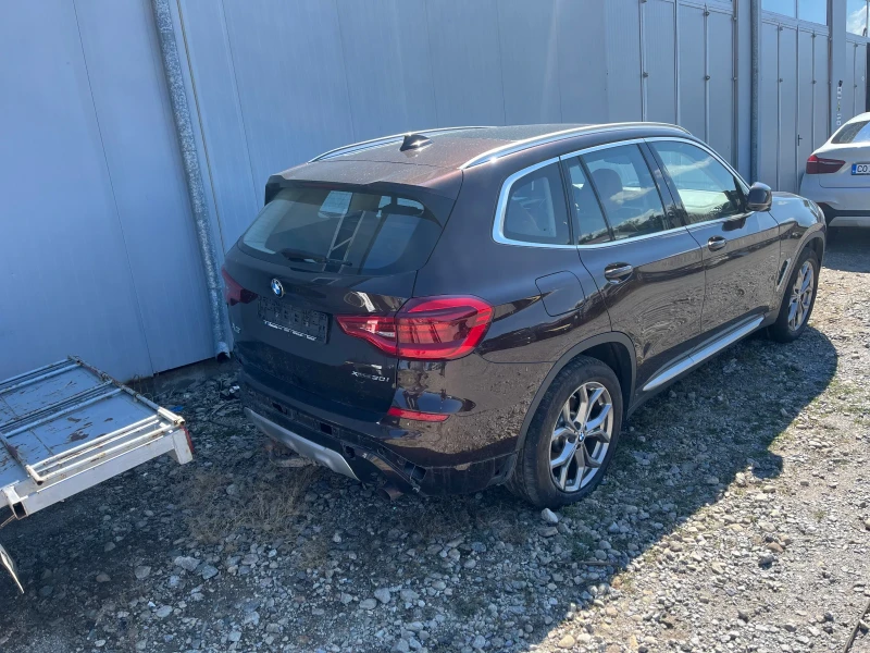 BMW X3 G01 x-drive 3.0i 252hp НА ЧАСТИ, снимка 3 - Автомобили и джипове - 47299111