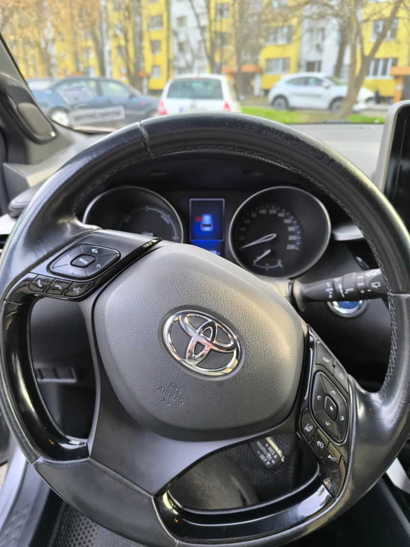 Toyota C-HR Classy, снимка 12 - Автомобили и джипове - 48287865