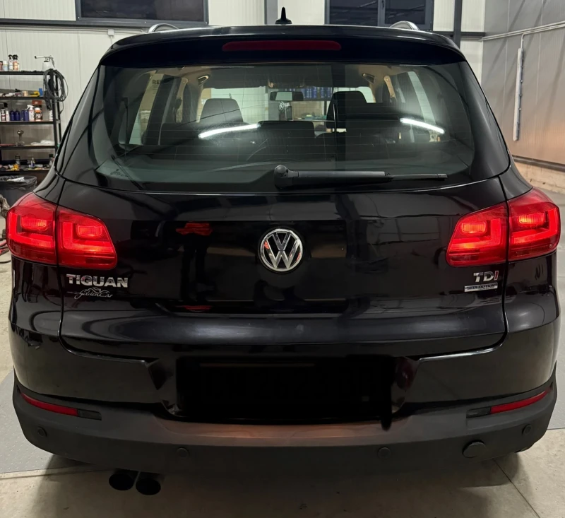 VW Tiguan 2.0 TDI, снимка 6 - Автомобили и джипове - 48787236