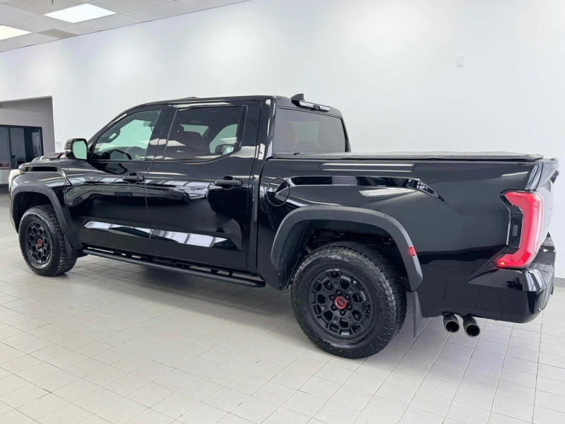 Toyota Tundra * Crewmax Limited* CARFAX * JBL* 360 КАМЕРИ* ОБДУХ, снимка 2 - Автомобили и джипове - 53372330