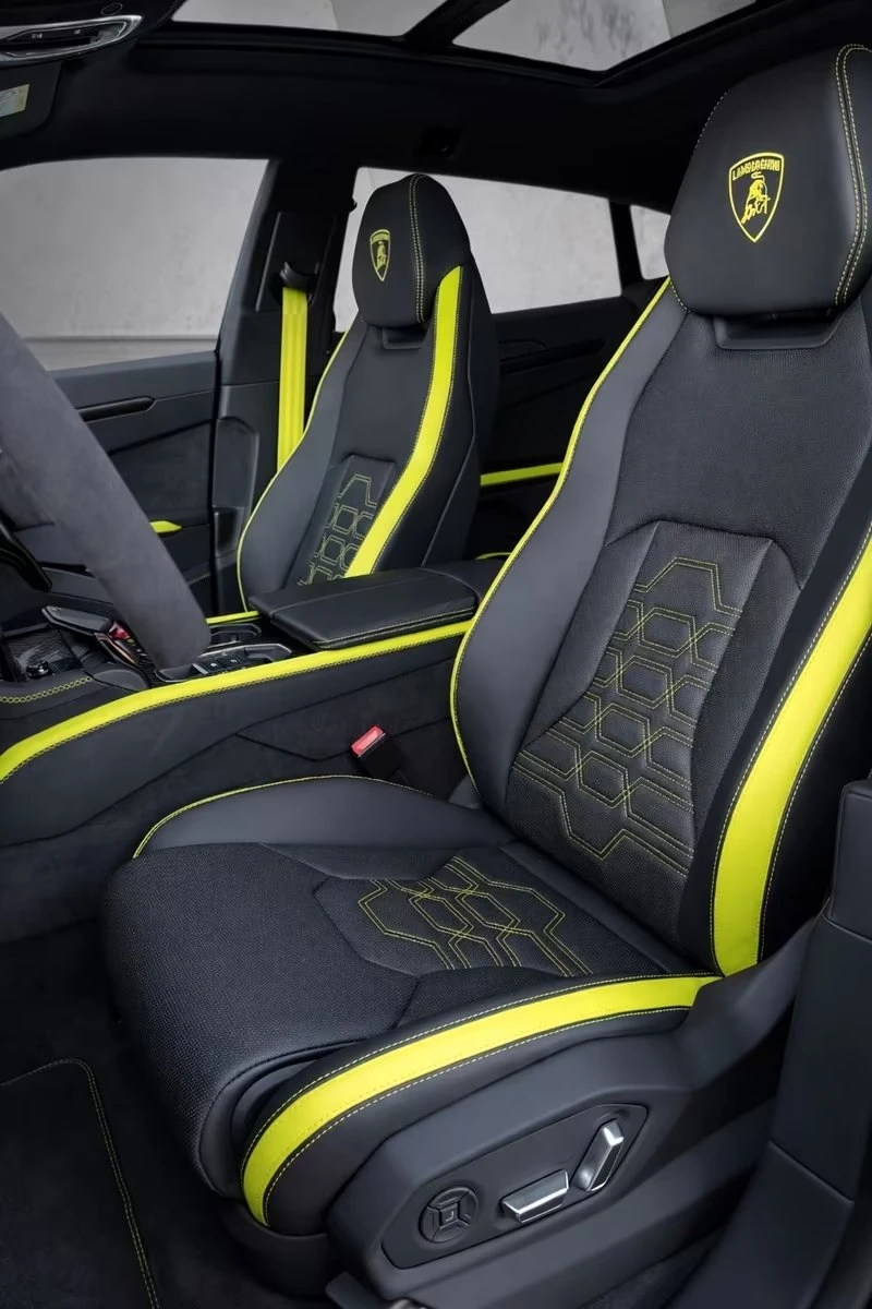 Lamborghini Urus SE / FACELIFT / CARBON / B&O / HUD / 360 / PANO / , снимка 10 - Автомобили и джипове - 55748067