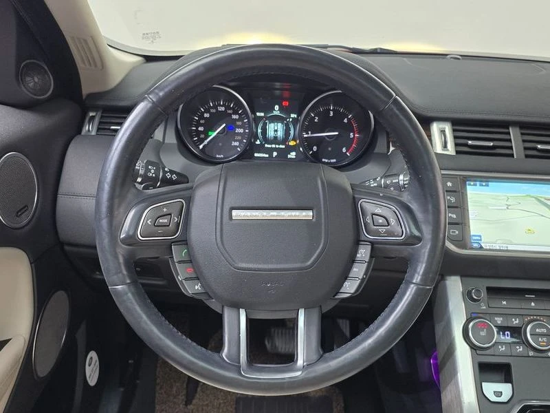 Land Rover Range Rover Evoque 2.0 Automatic, снимка 12 - Автомобили и джипове - 55930938