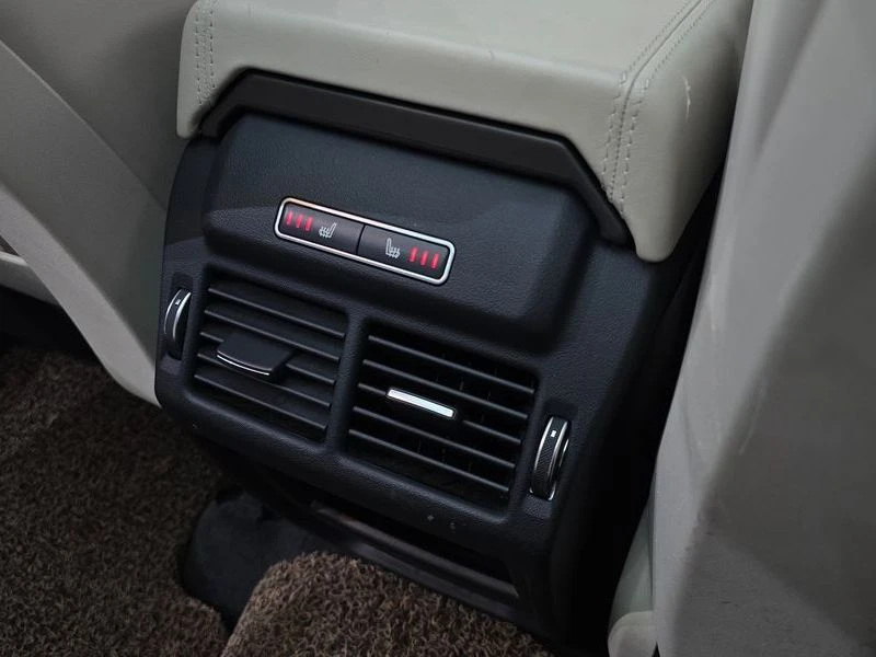 Land Rover Range Rover Evoque 2.0 Automatic, снимка 16 - Автомобили и джипове - 55930938