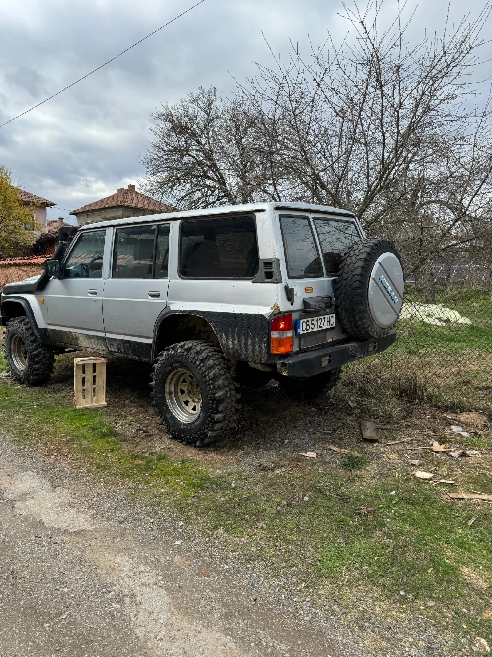 Nissan Patrol Y60 Дълга база 2.8D - изображение 2