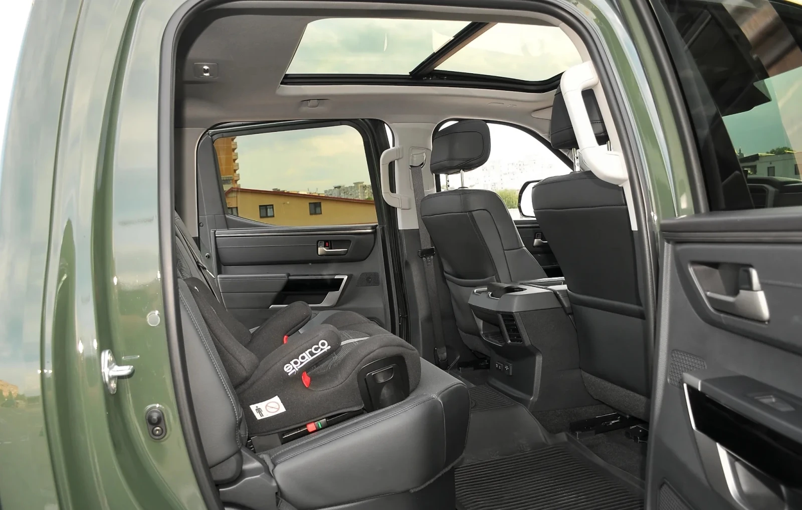Toyota Tundra III 3.5 V6 i-FORCE MAX - изображение 9