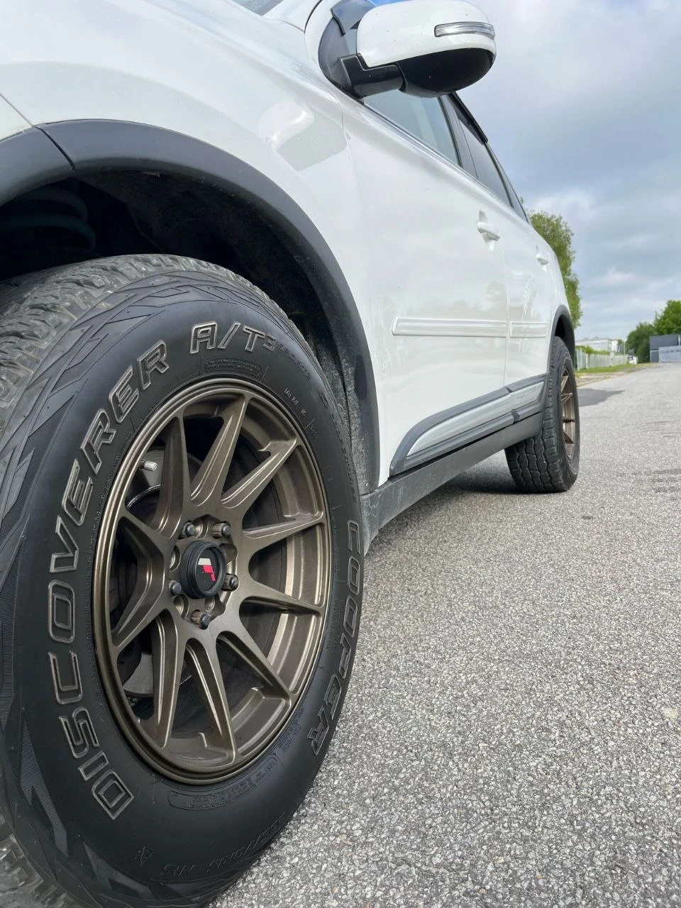 Mitsubishi Outlander Diamond Edition + 4WD - изображение 6