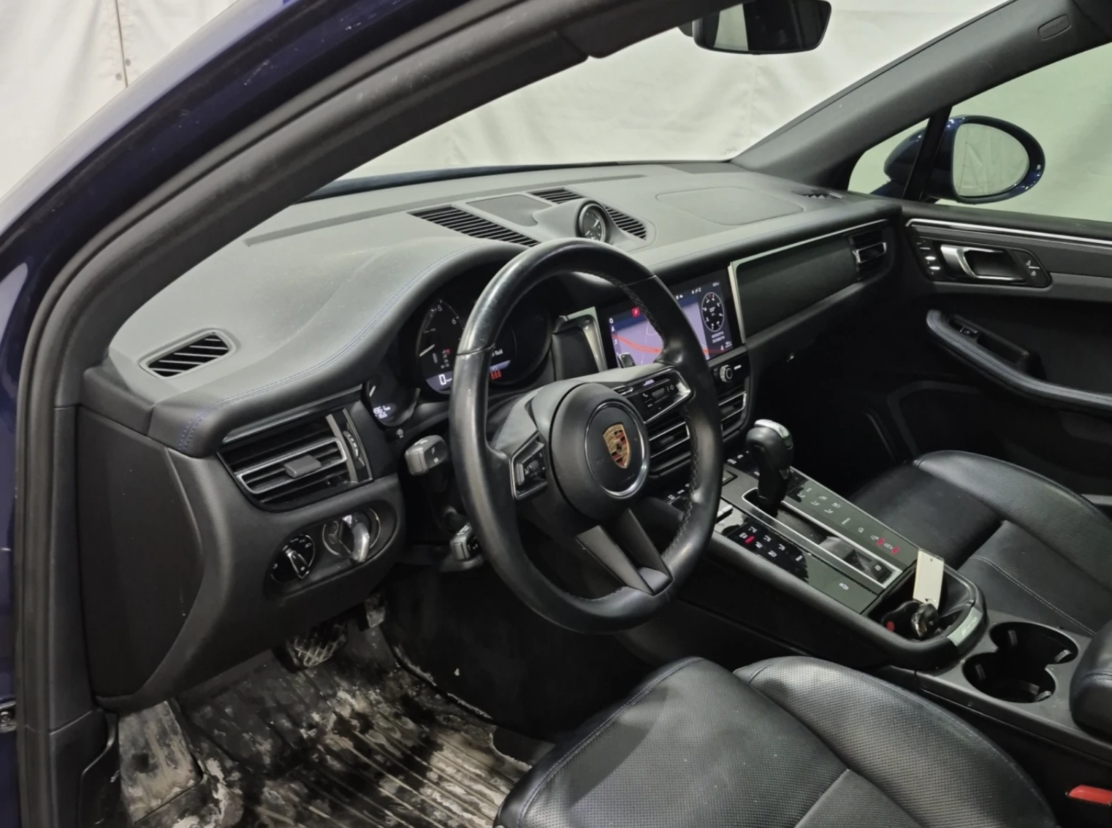 Porsche Macan 2023 Porsche MACAN AWD - изображение 8