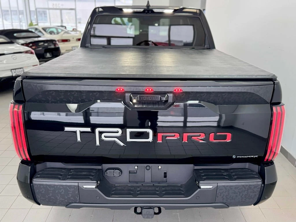 Toyota Tundra * Crewmax Limited* CARFAX * JBL* 360 ������* ����� | Mobile.bg � ����������� 4