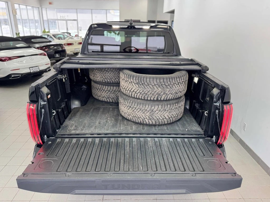 Toyota Tundra * Crewmax Limited* CARFAX * JBL* 360 ������* ����� | Mobile.bg � ����������� 12