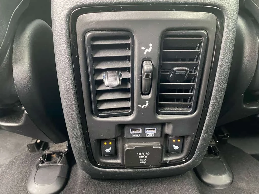 Dodge Durango * GT | AWD | Black Top Pkg * CARFAX * ЦЕНА ДО БГ, снимка 16 - Автомобили и джипове - 53786927