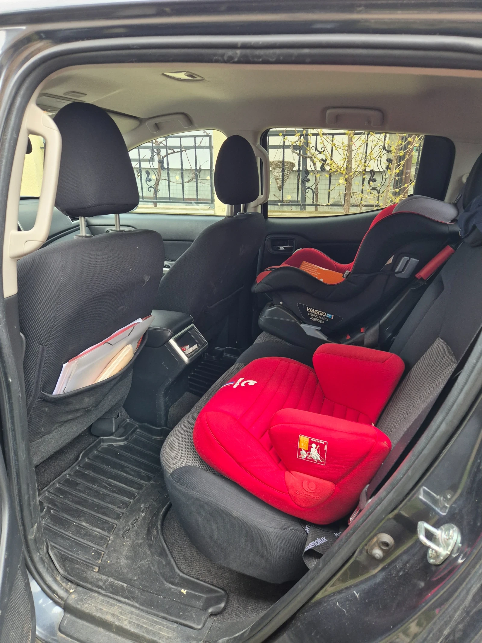 Mitsubishi L200, снимка 6 - Автомобили и джипове - 54058334