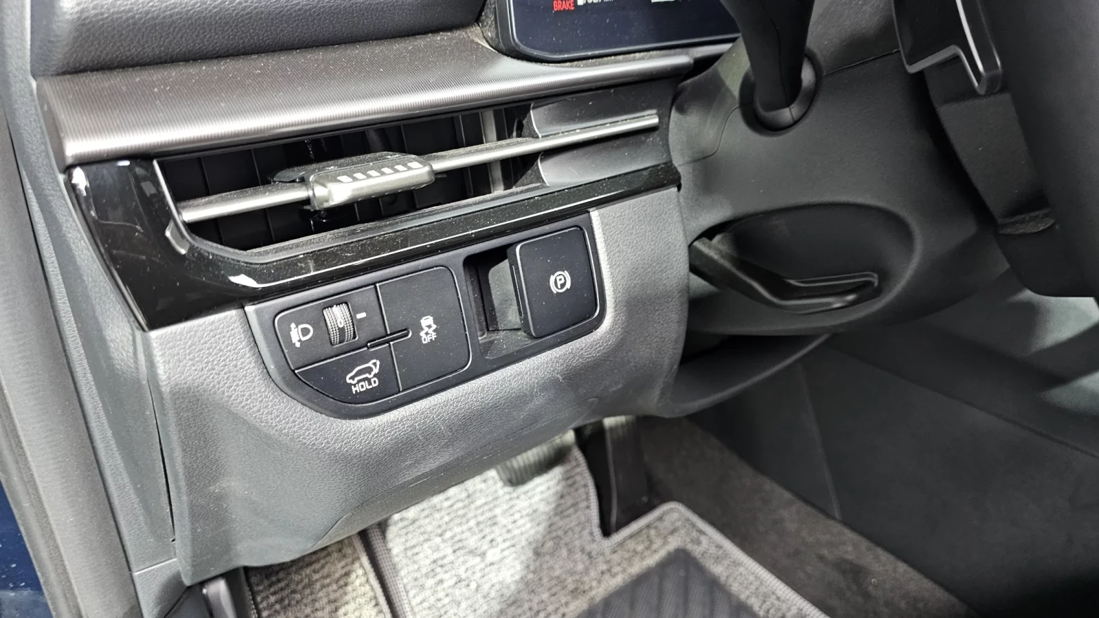 Kia Sportage ОБДУХВАНЕ * MEMORY* LED* KEYLESS* CARPLAY, снимка 12 - Автомобили и джипове - 54296335