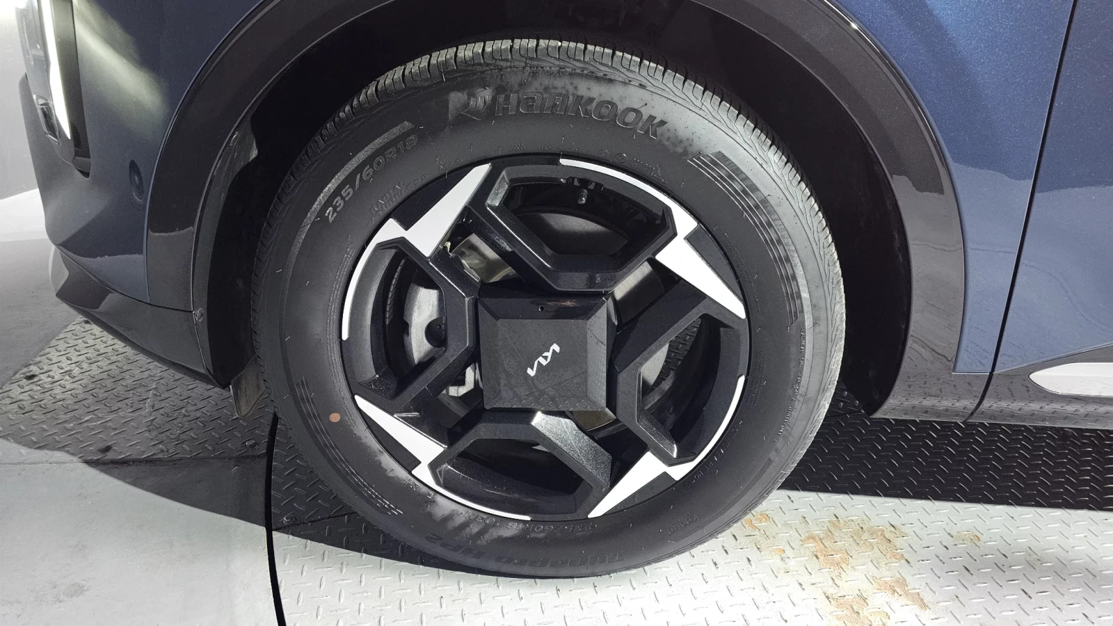 Kia Sportage ОБДУХВАНЕ * MEMORY* LED* KEYLESS* CARPLAY, снимка 4 - Автомобили и джипове - 54296335