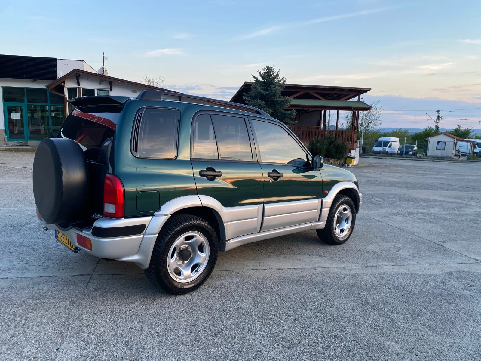 Suzuki Grand vitara 2.0 4x4 Гърция, снимка 5 - Автомобили и джипове - 54520882