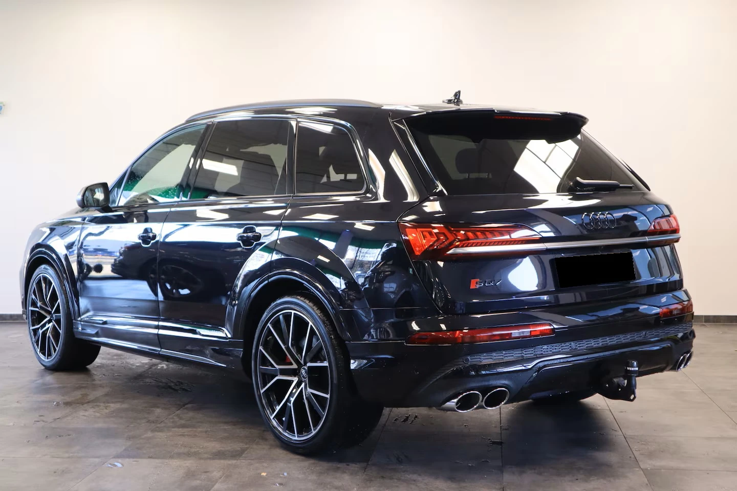 Audi SQ7 4.0 TFSI V8 QUATTRO, снимка 2 - Автомобили и джипове - 54601946