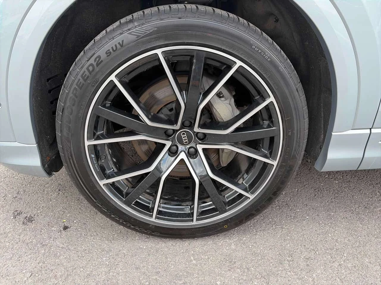 Audi Q8 * Progressiv * АВТОКРЕДИТ БЕЗ ПЪРВОНАЧАЛНА ВНОСКА*, снимка 7 - Автомобили и джипове - 54721035